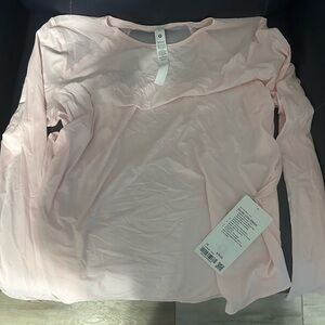 Lululemon Athletica Light Pink Long Sleeve Top
